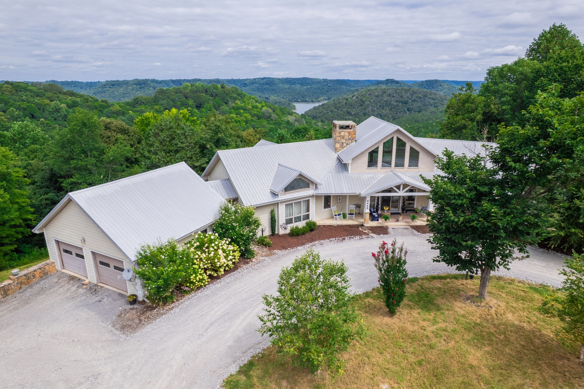 4445 Hurricane Ridge Road Smithville TN 37166