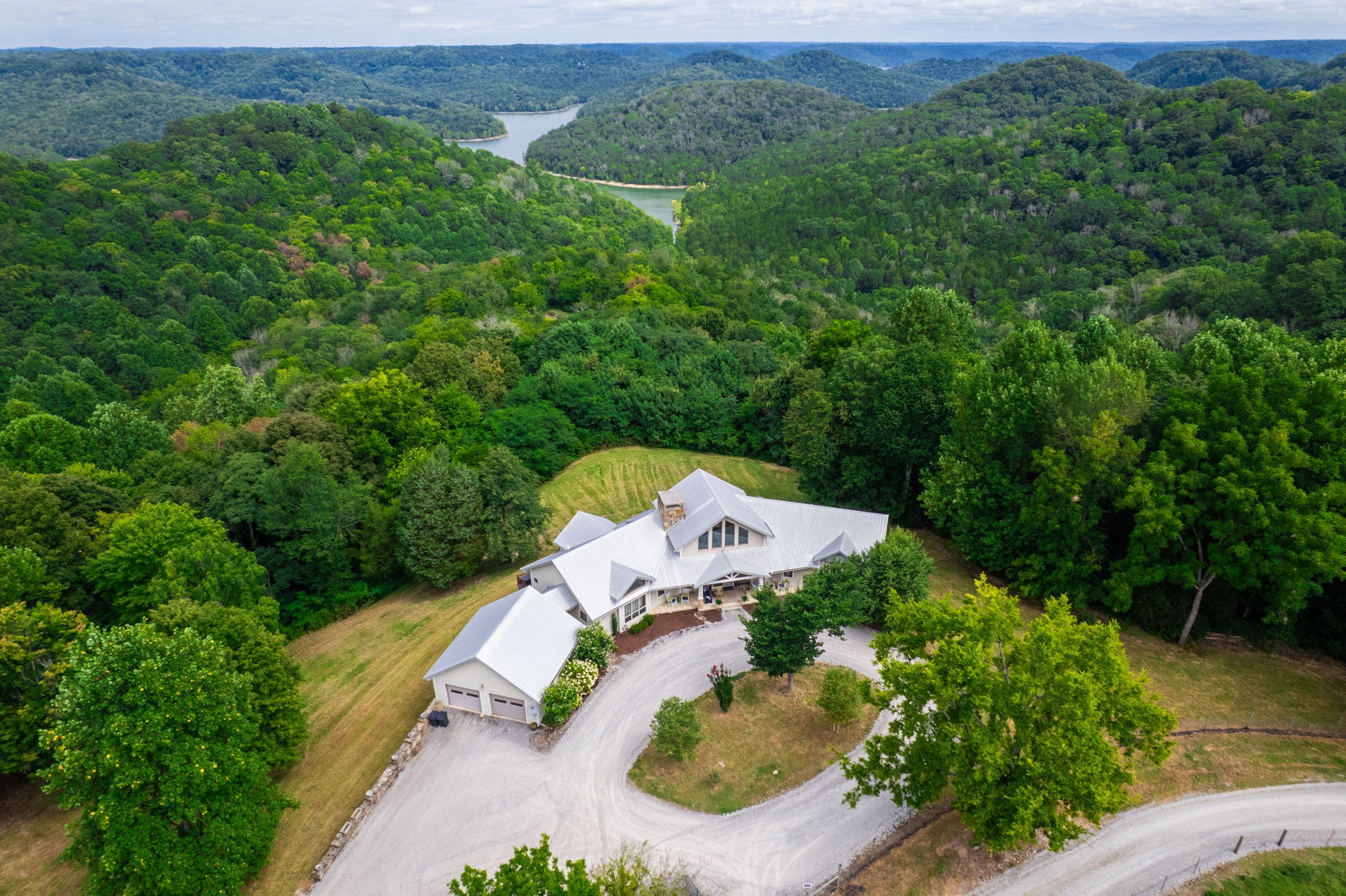 4445 Hurricane Ridge Road Smithville TN 37166