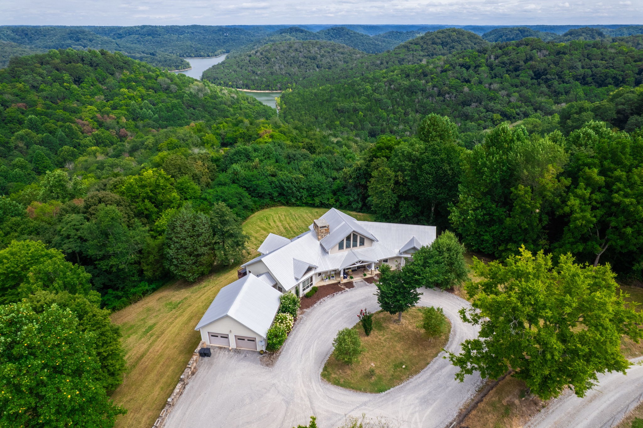 4445 Hurricane Ridge Road Smithville TN 37166