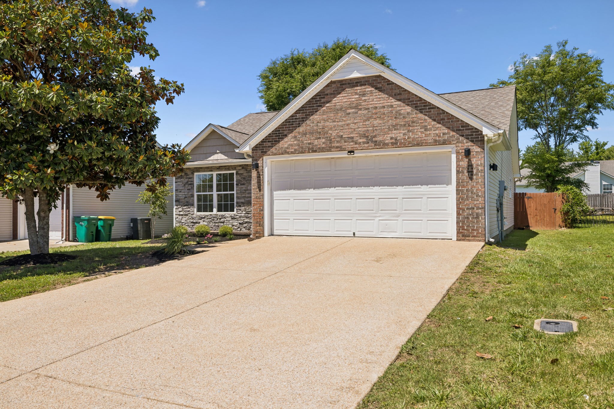 2009 Golden Court Spring Hill TN 37174