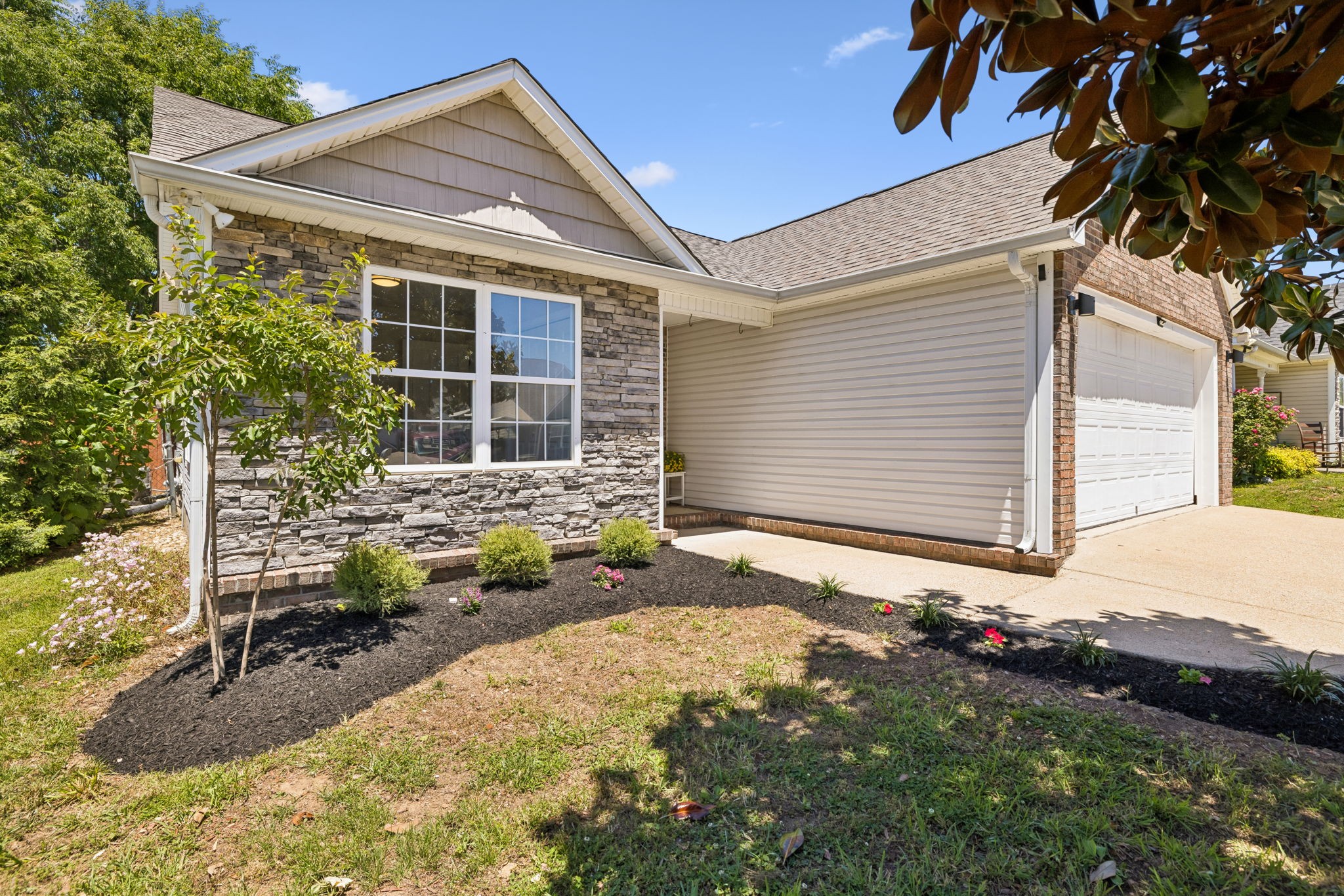 2009 Golden Court Spring Hill TN 37174