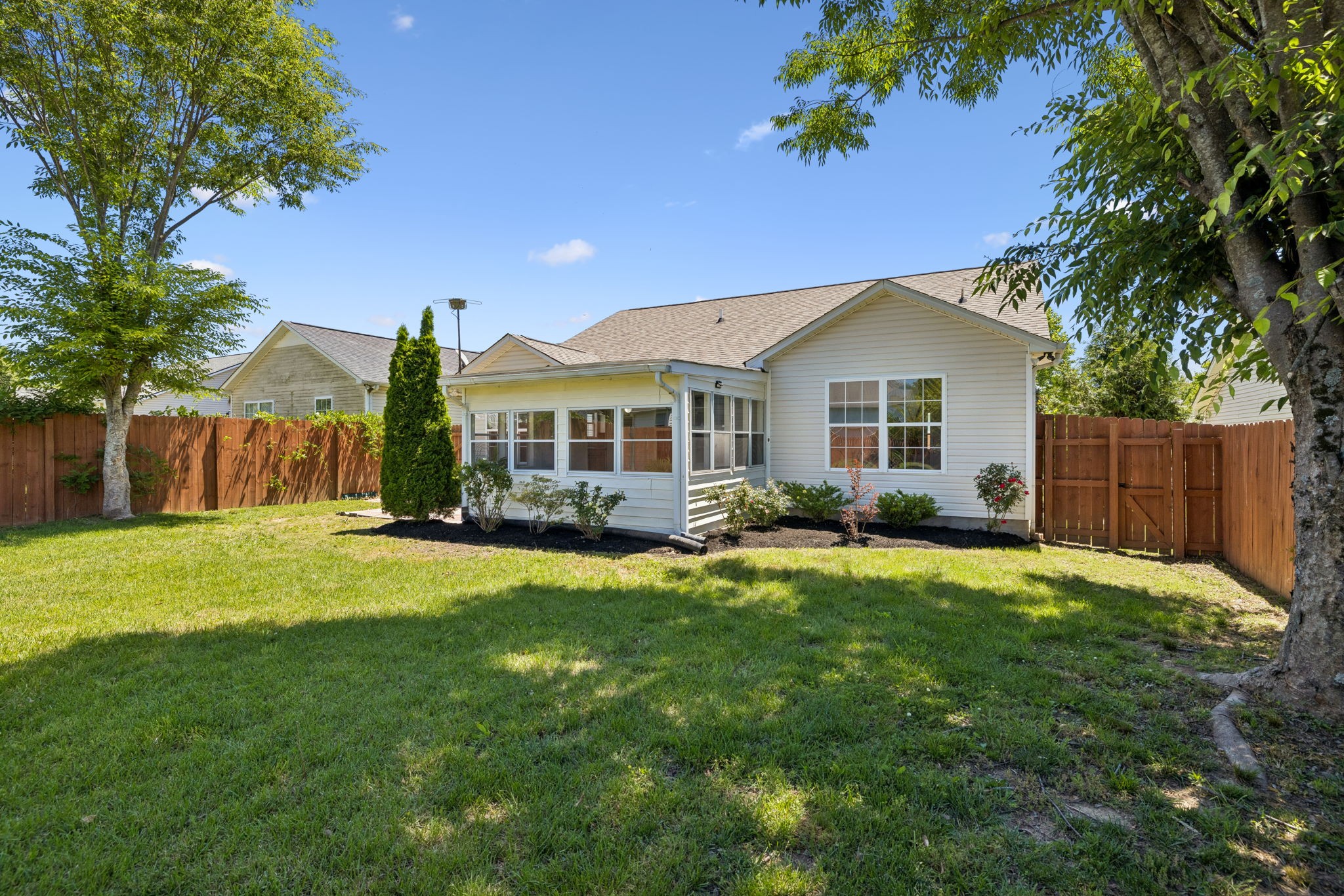 2009 Golden Court Spring Hill TN 37174