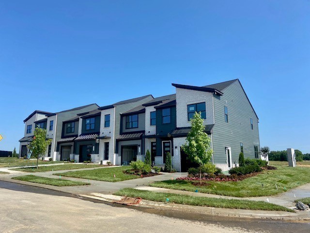 1109 Riverbrook Drive Gallatin TN 37066