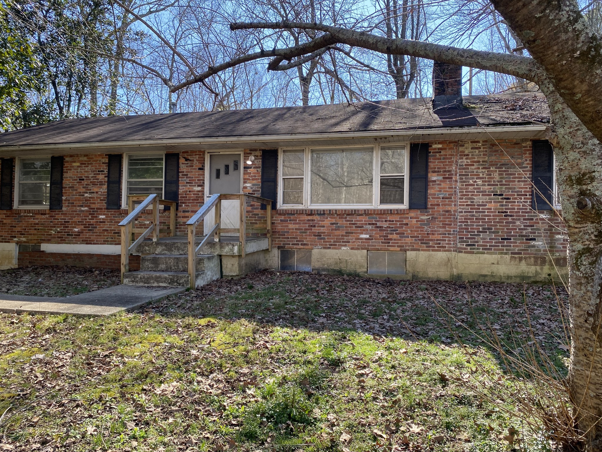 1121 Lockertsville Road Ashland City TN 37015
