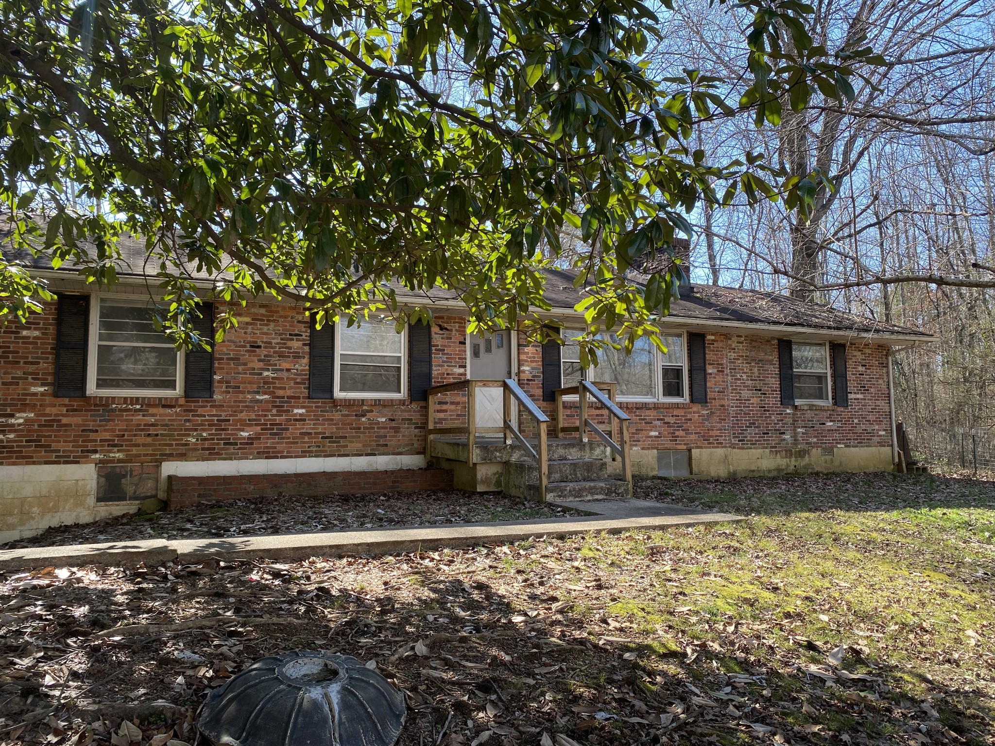 1121 Lockertsville Road Ashland City TN 37015
