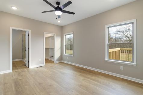 6184 Rocky Mound Road Westmoreland TN 37186