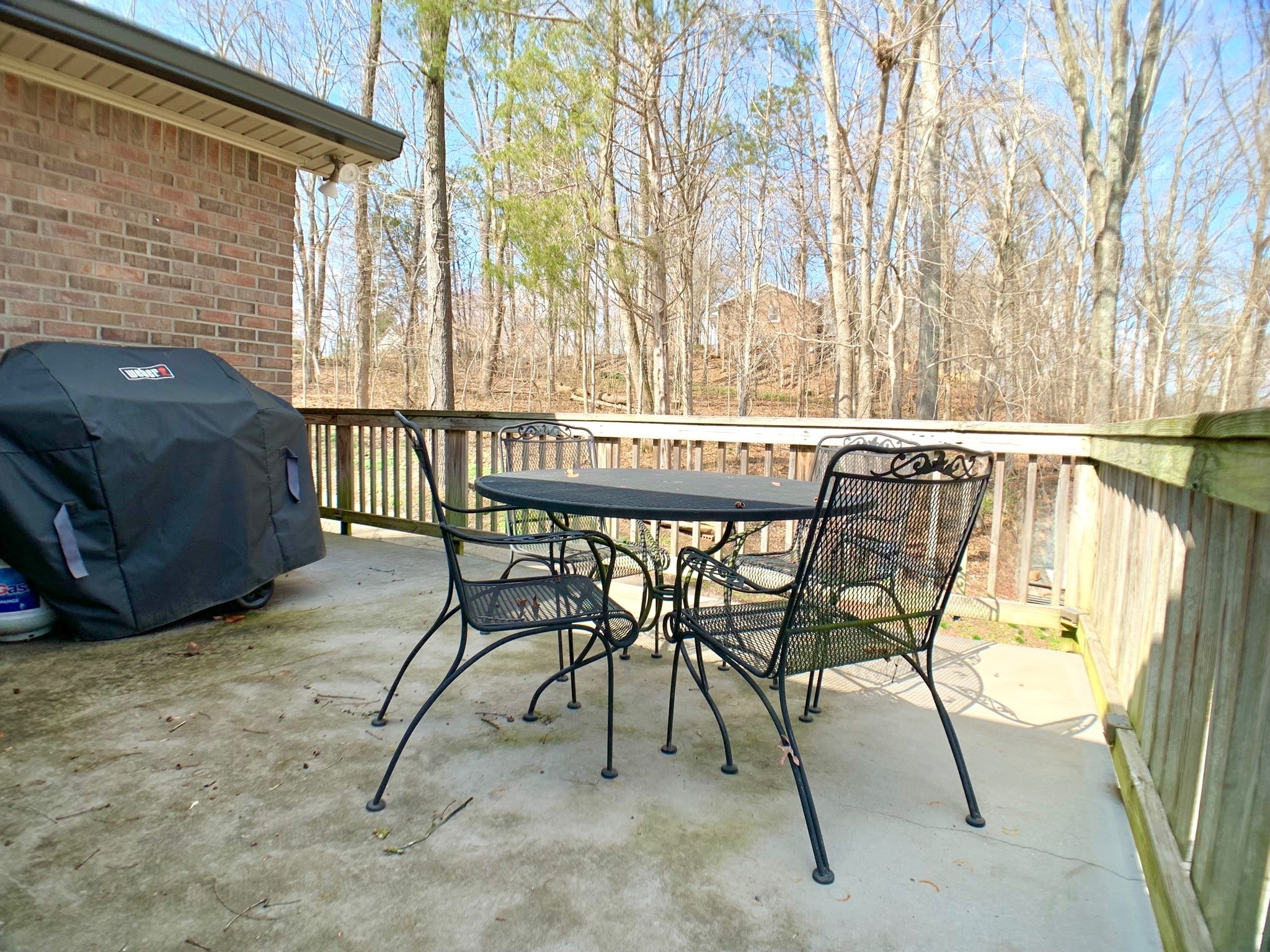 423 Rivermont Drive Clarksville TN 37043