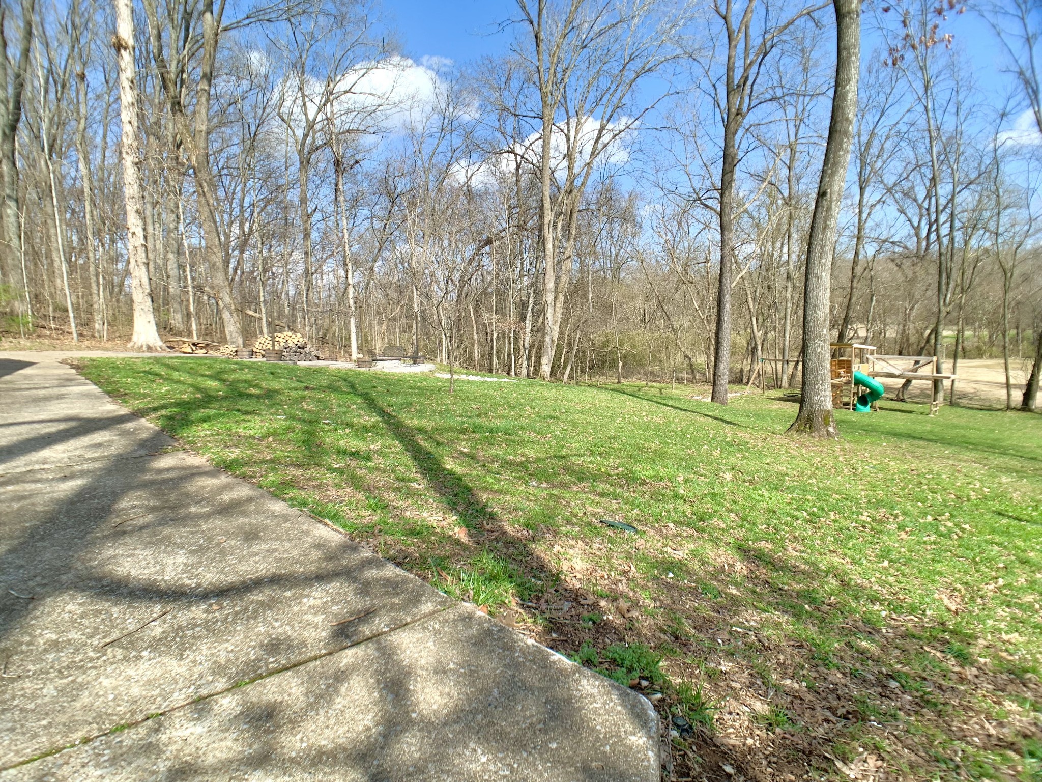 423 Rivermont Drive Clarksville TN 37043