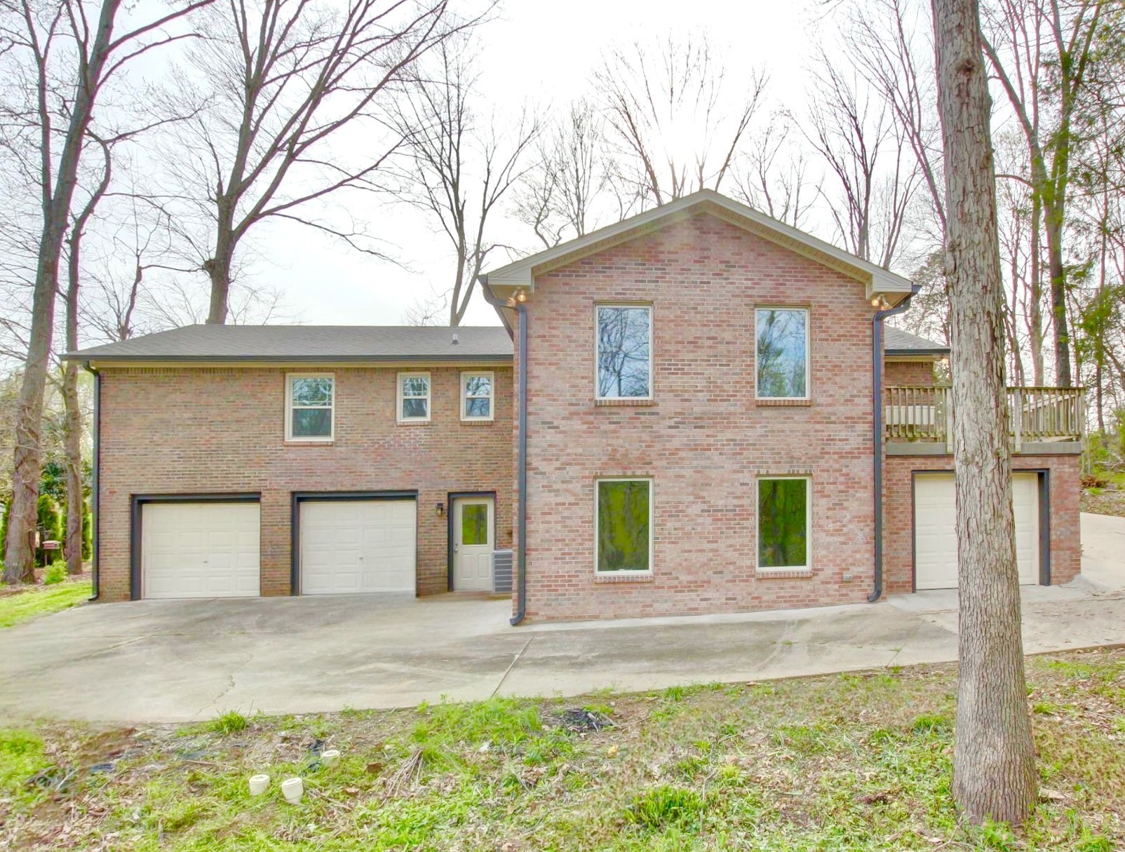 423 Rivermont Drive Clarksville TN 37043