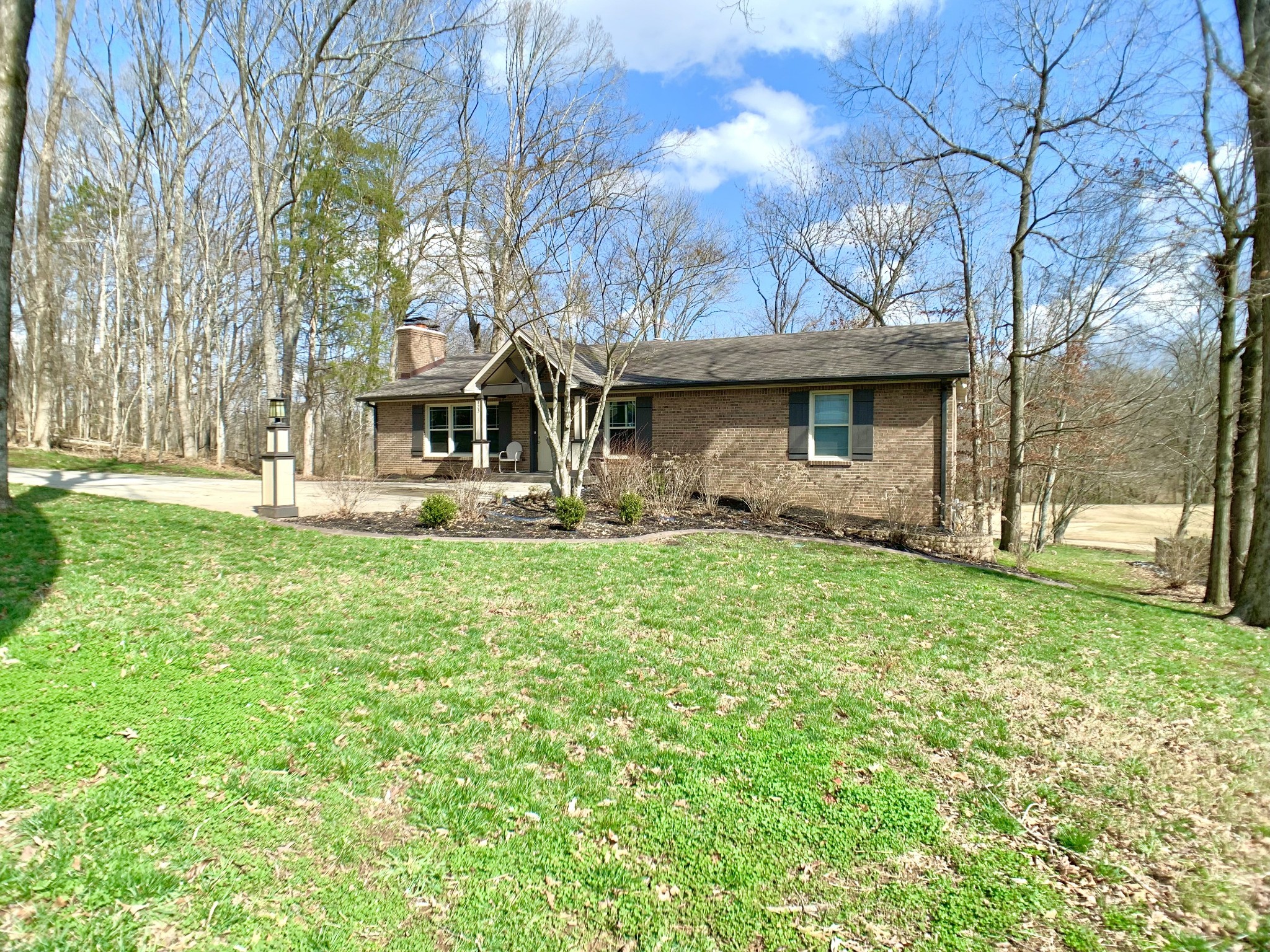 423 Rivermont Drive Clarksville TN 37043