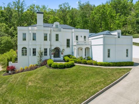 1077 Stockett Drive Nashville TN 37221