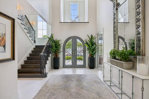 1077 Stockett Drive Nashville TN 37221