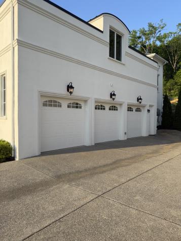 1077 Stockett Drive Nashville TN 37221