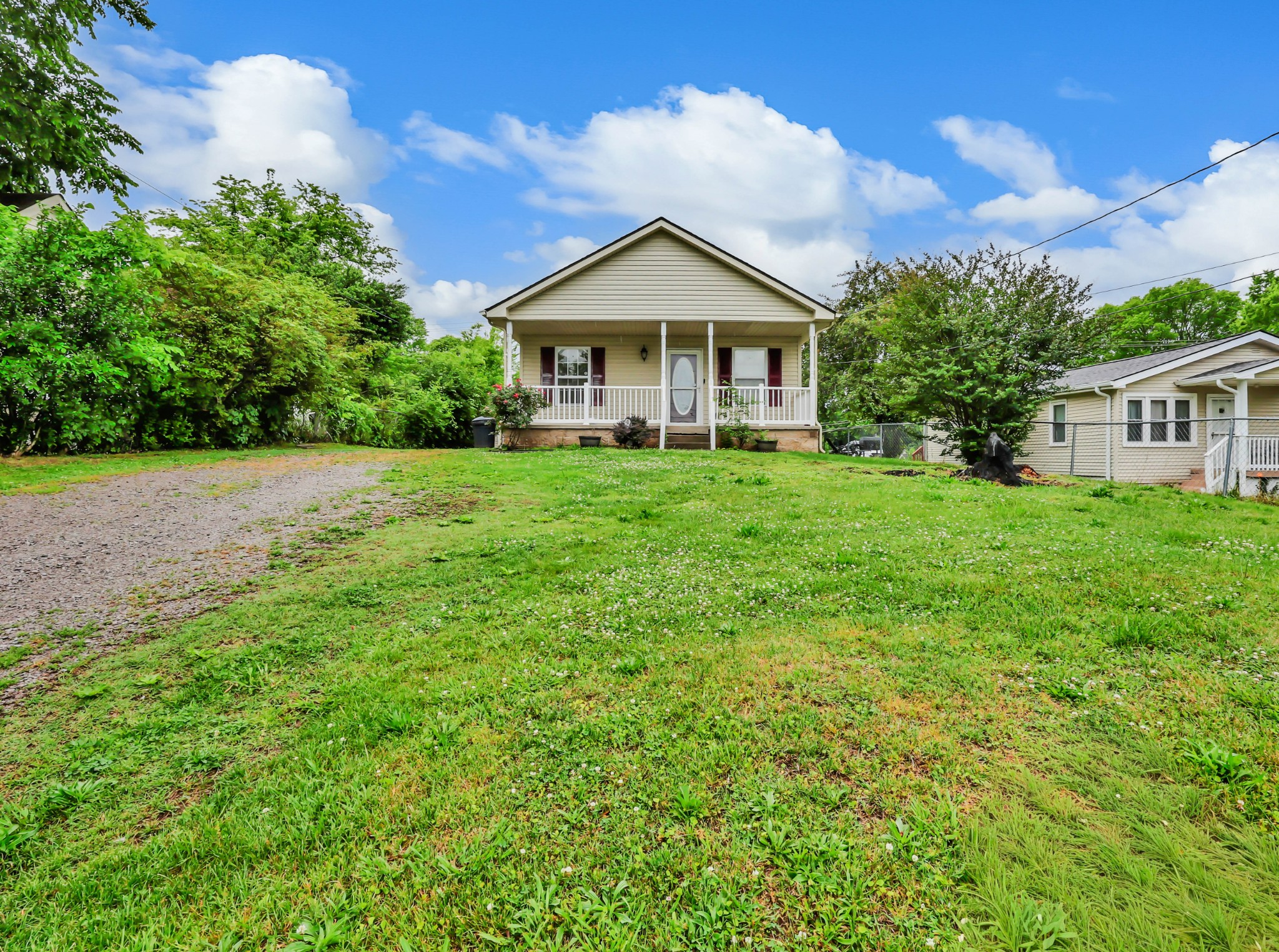 1220 Vine Street Clarksville TN 37040
