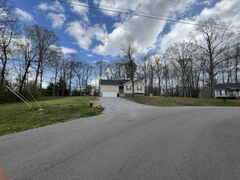 525 Leeza Loop Dickson TN 37055