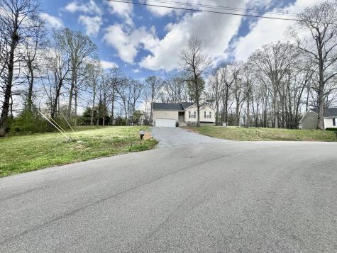 525 Leeza Loop Dickson TN 37055