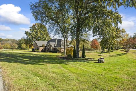 2003 Tammy Drive Springfield TN 37172