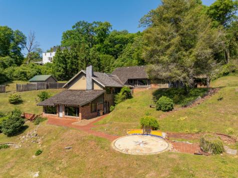 2910 Crest Terrace Drive Chattanooga TN 37404