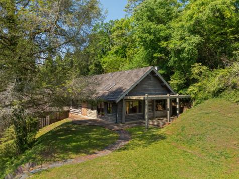 2910 Crest Terrace Drive Chattanooga TN 37404