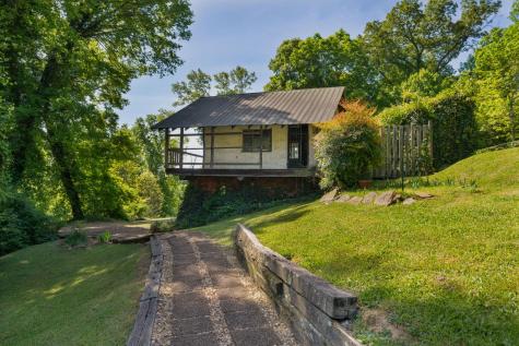2910 Crest Terrace Drive Chattanooga TN 37404