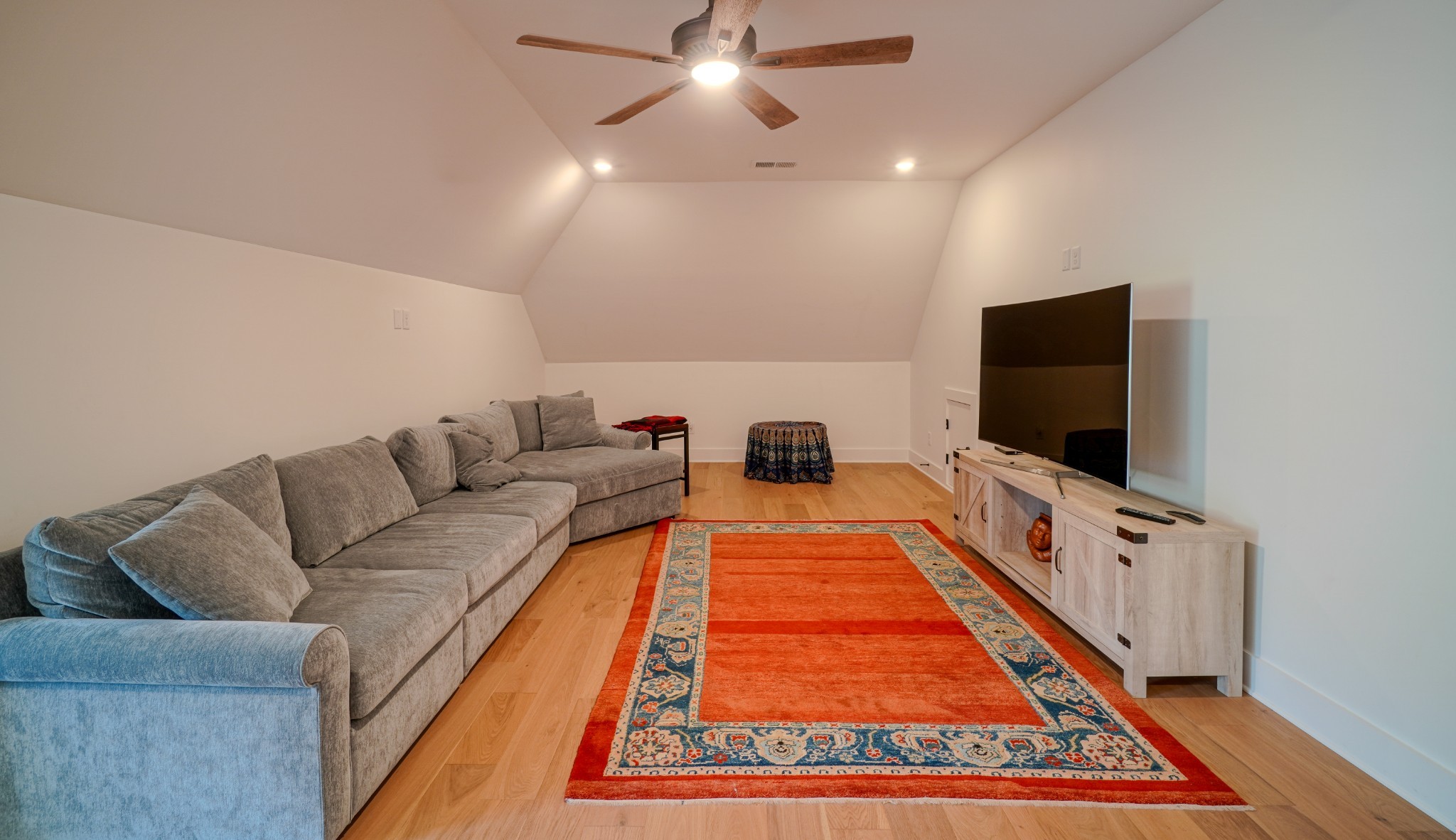 1043 Emerald Valley Drive Castalian Springs TN 37031