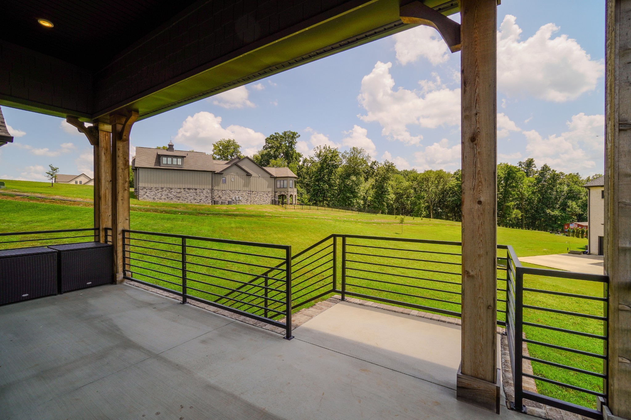 1043 Emerald Valley Drive Castalian Springs TN 37031
