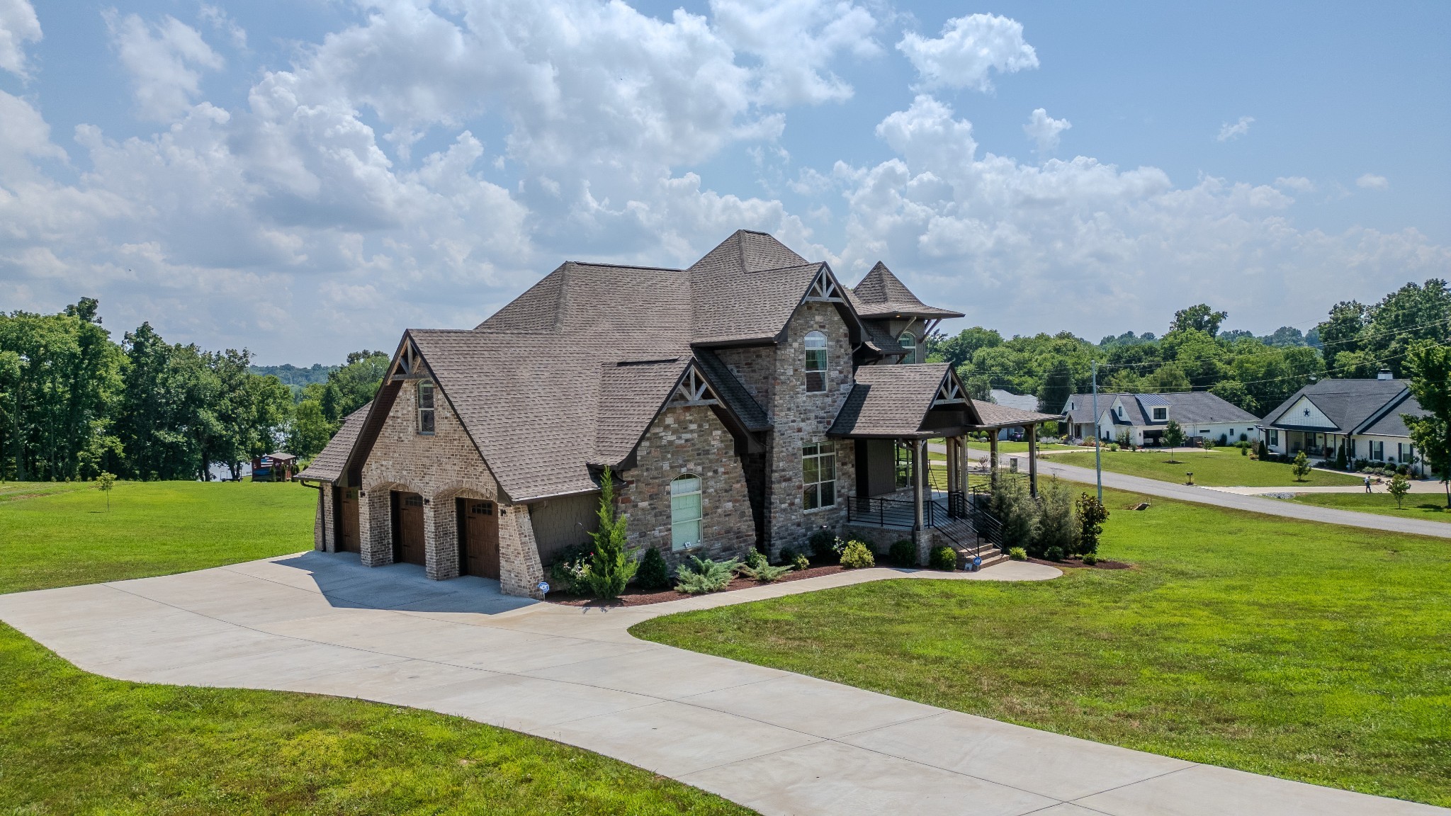 1043 Emerald Valley Drive Castalian Springs TN 37031