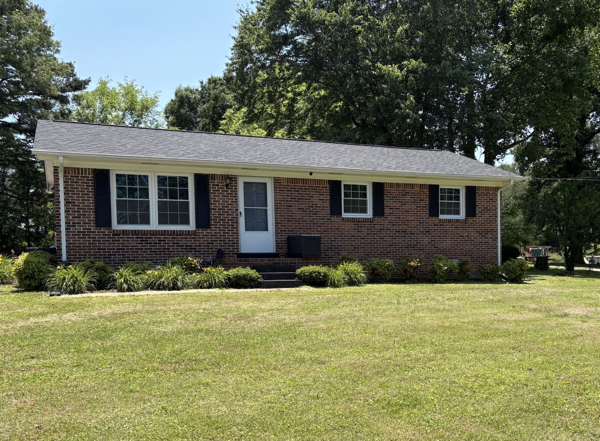 3417 Gimlet Road Lawrenceburg TN 38464