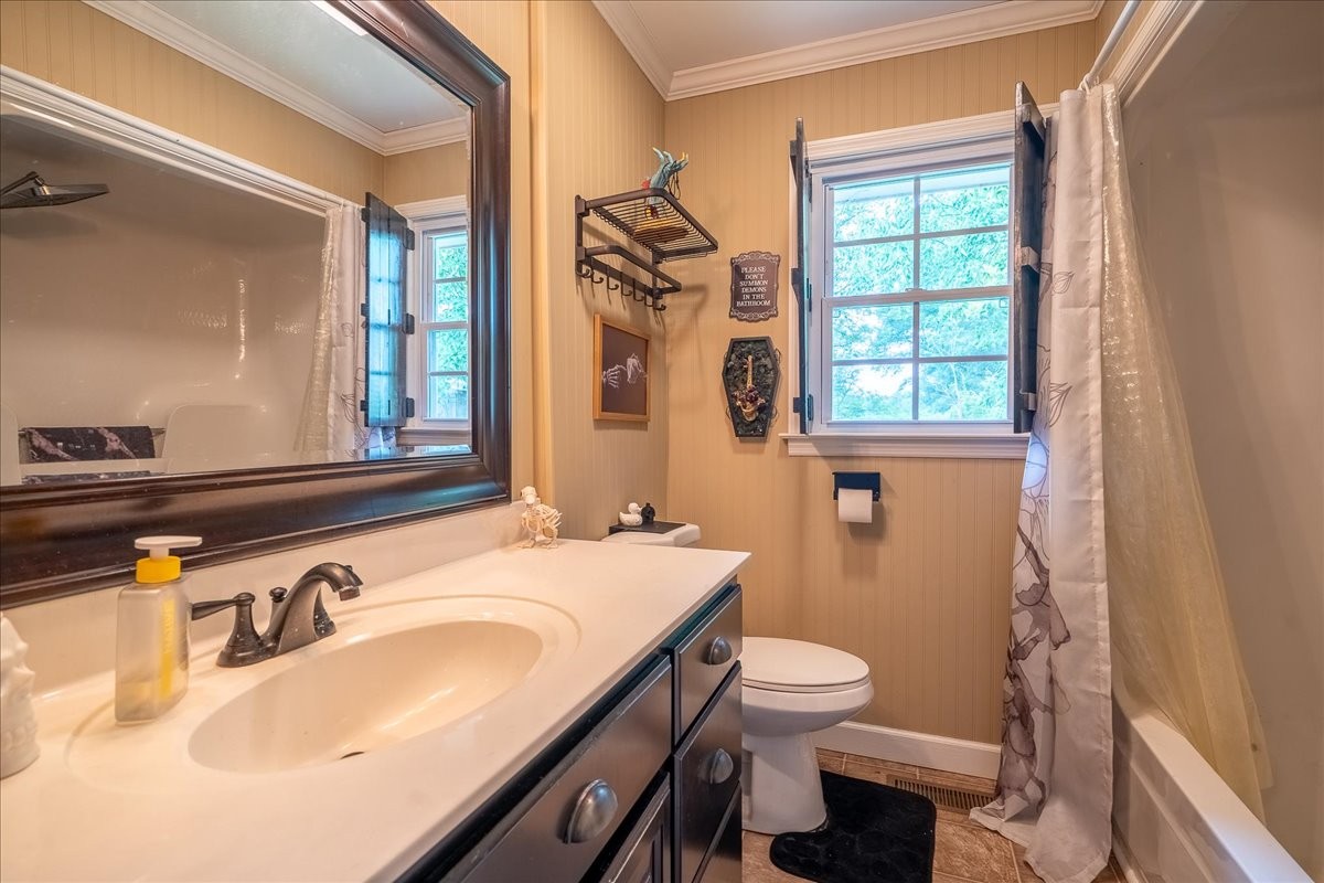 3417 Gimlet Road Lawrenceburg TN 38464