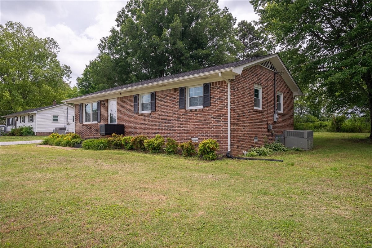 3417 Gimlet Road Lawrenceburg TN 38464