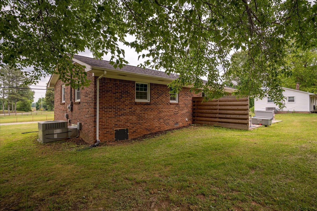 3417 Gimlet Road Lawrenceburg TN 38464