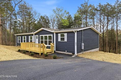 181 Pinecrest Drive Loudon TN 37774