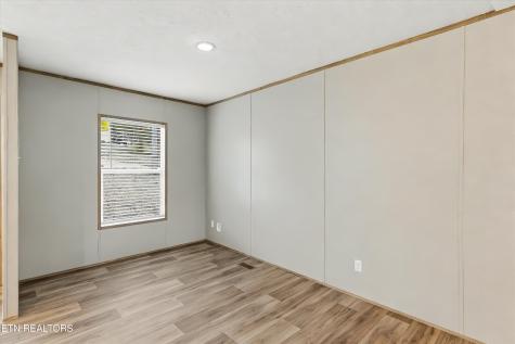 181 Pinecrest Drive Loudon TN 37774
