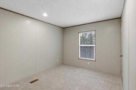 181 Pinecrest Drive Loudon TN 37774