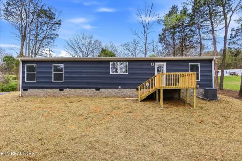 181 Pinecrest Drive Loudon TN 37774