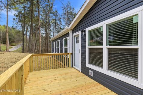181 Pinecrest Drive Loudon TN 37774