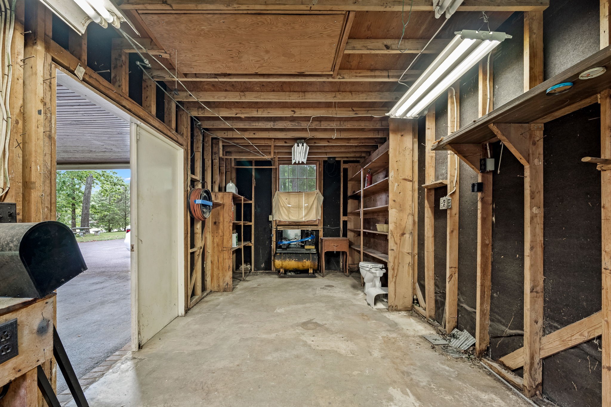 205 Arnold Avenue Tullahoma TN 37388