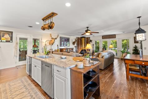 1050 Sunrise Circle Ashland City TN 37015