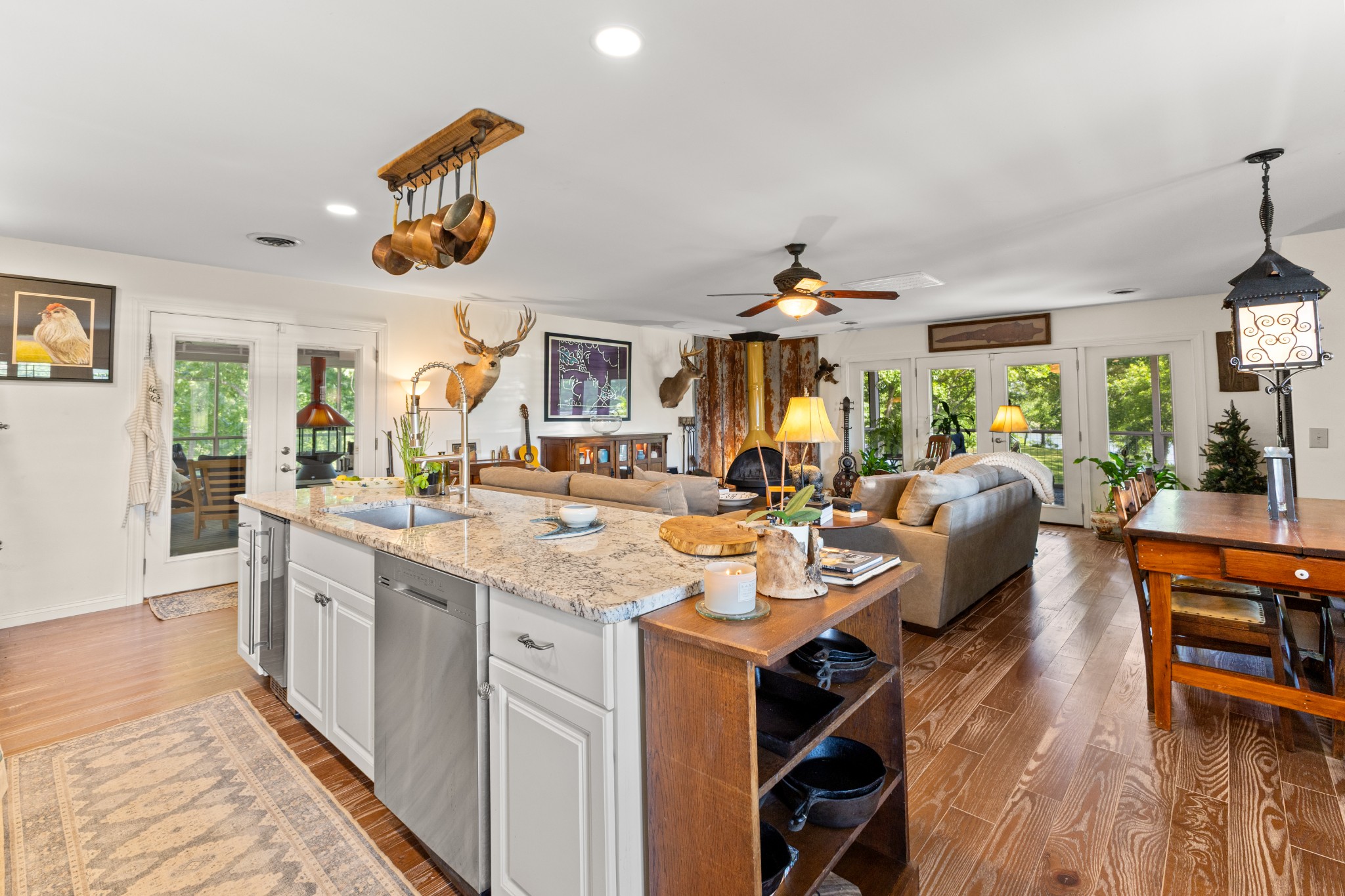 1050 Sunrise Circle Ashland City TN 37015