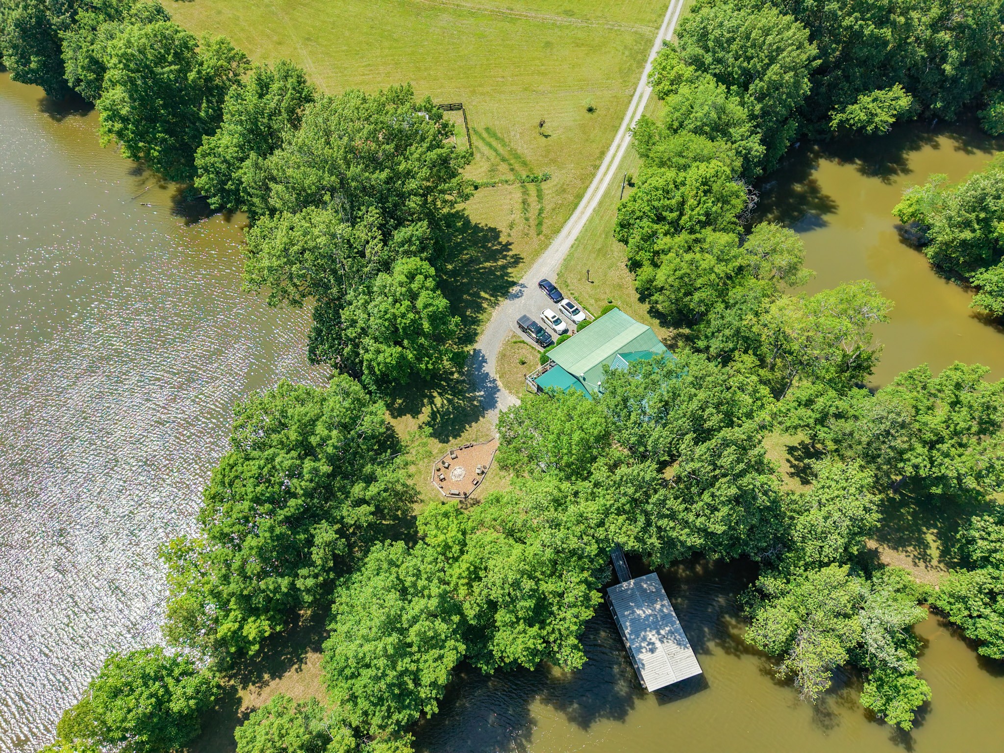 1050 Sunrise Circle Ashland City TN 37015
