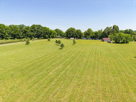 1050 Sunrise Circle Ashland City TN 37015