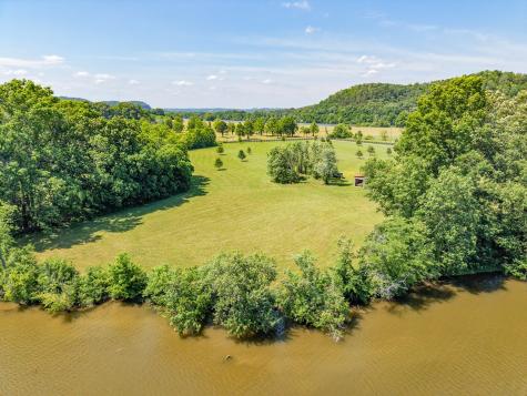 1050 Sunrise Circle Ashland City TN 37015