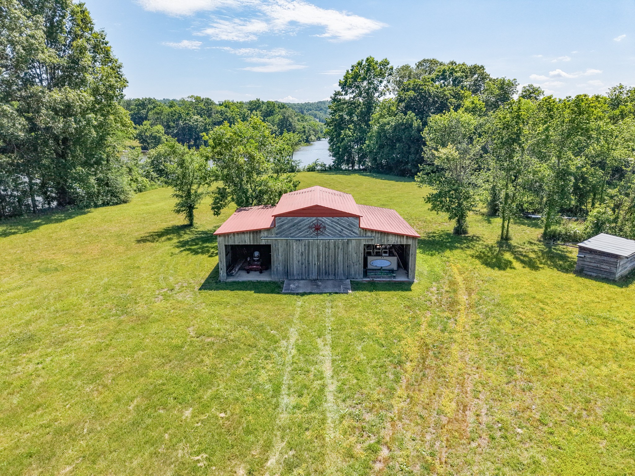 1050 Sunrise Circle Ashland City TN 37015