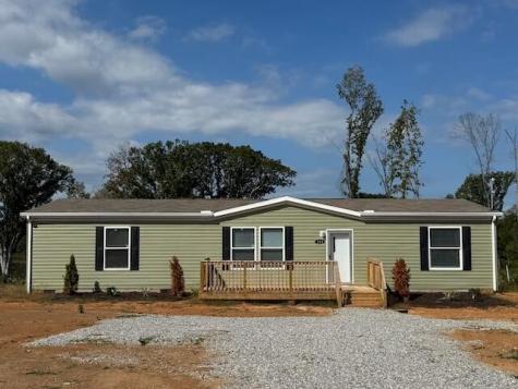 218 Community Drive Madisonville TN 37354