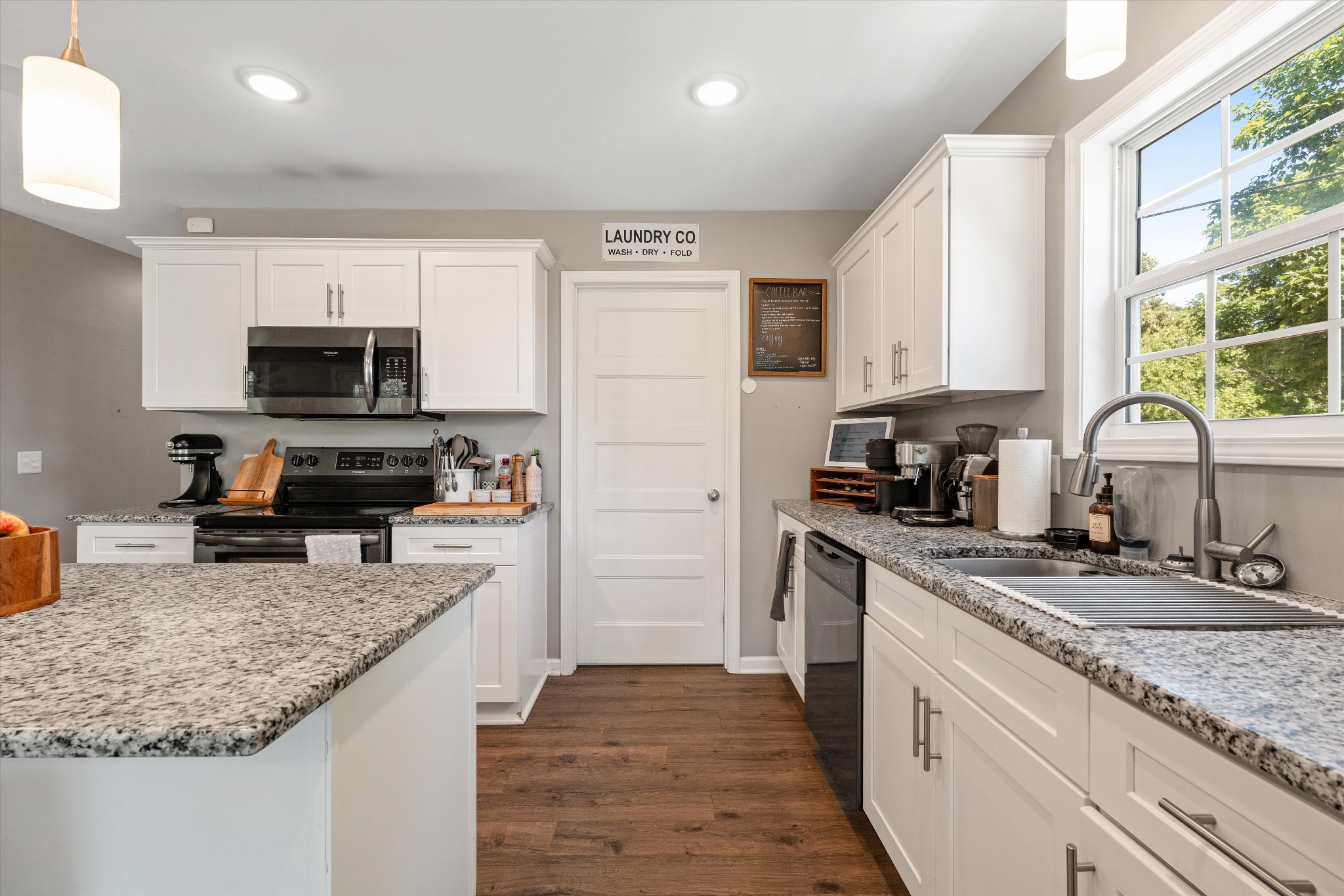 1206 Hornal Road White Bluff TN 37187