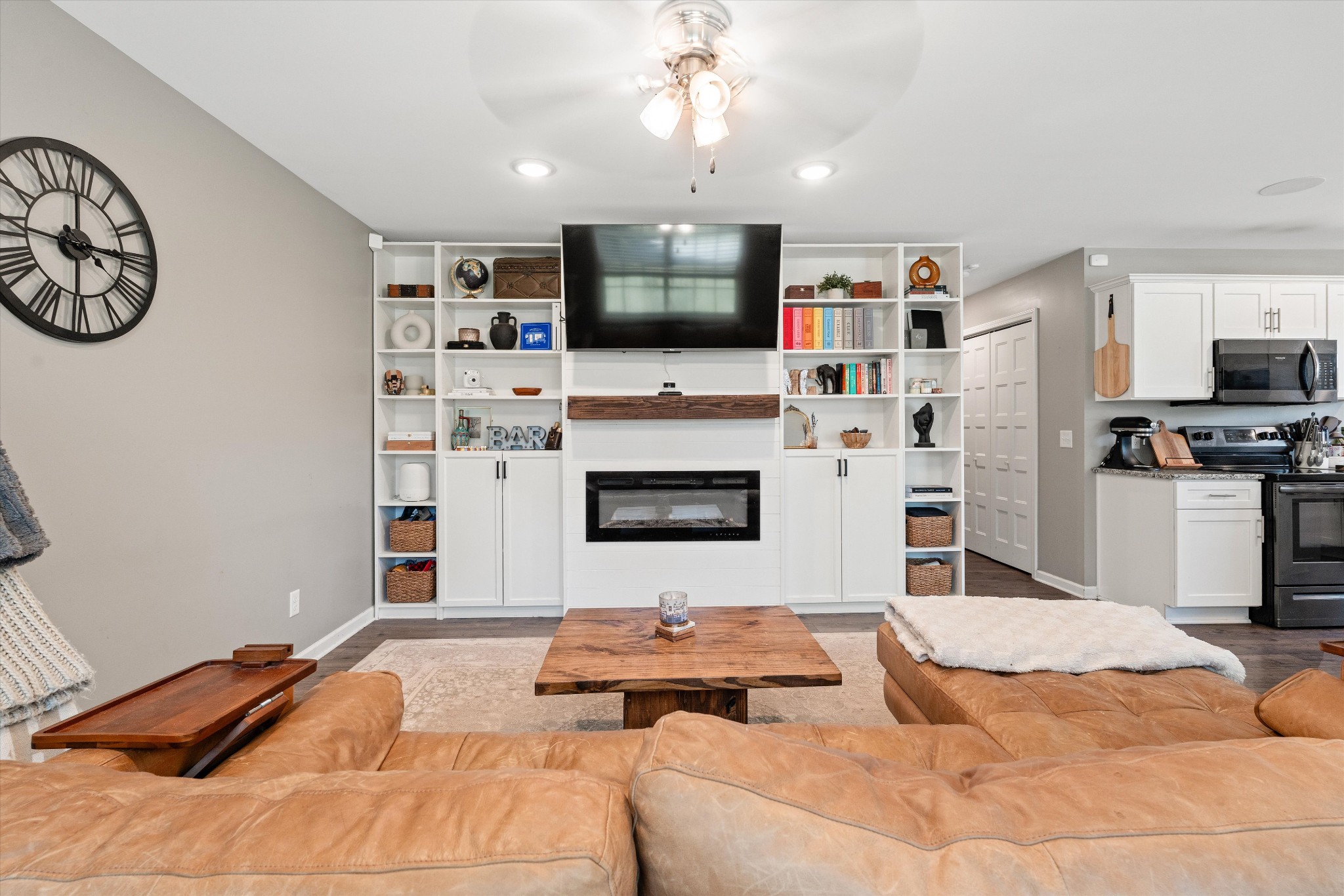 1206 Hornal Road White Bluff TN 37187