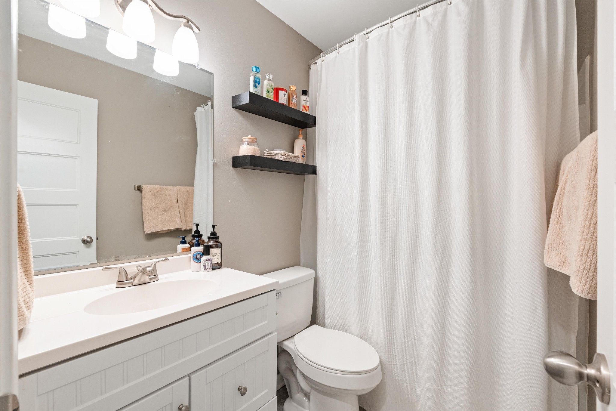 1206 Hornal Road White Bluff TN 37187