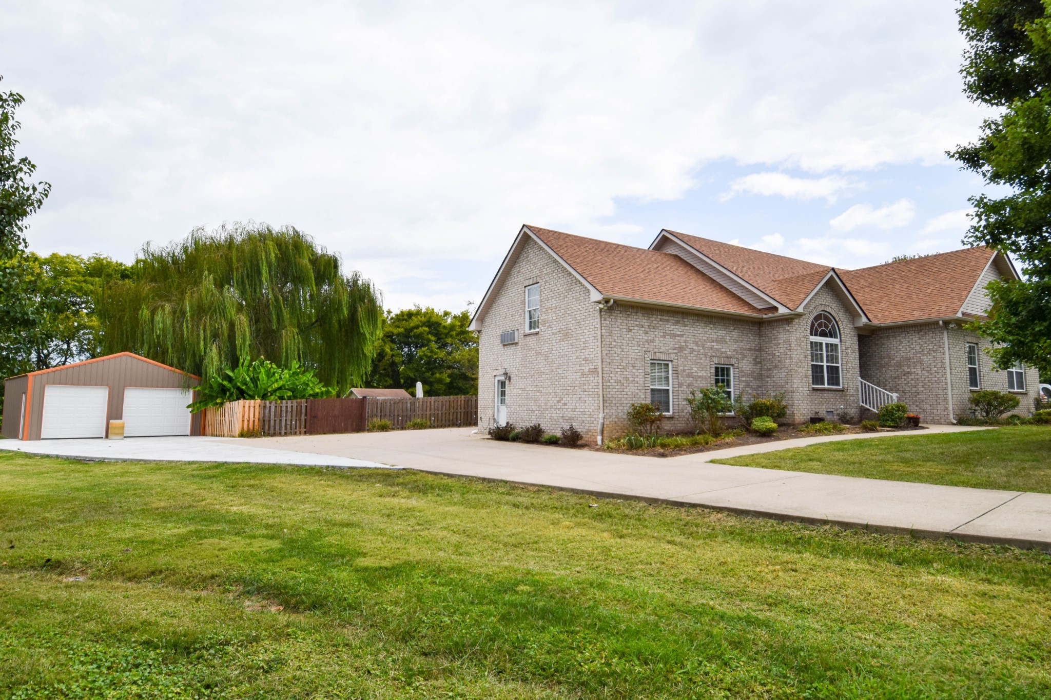 1003 Roland Court Cottontown TN 37048