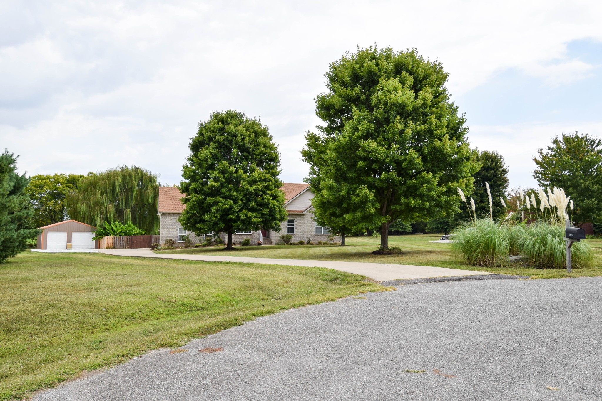 1003 Roland Court Cottontown TN 37048