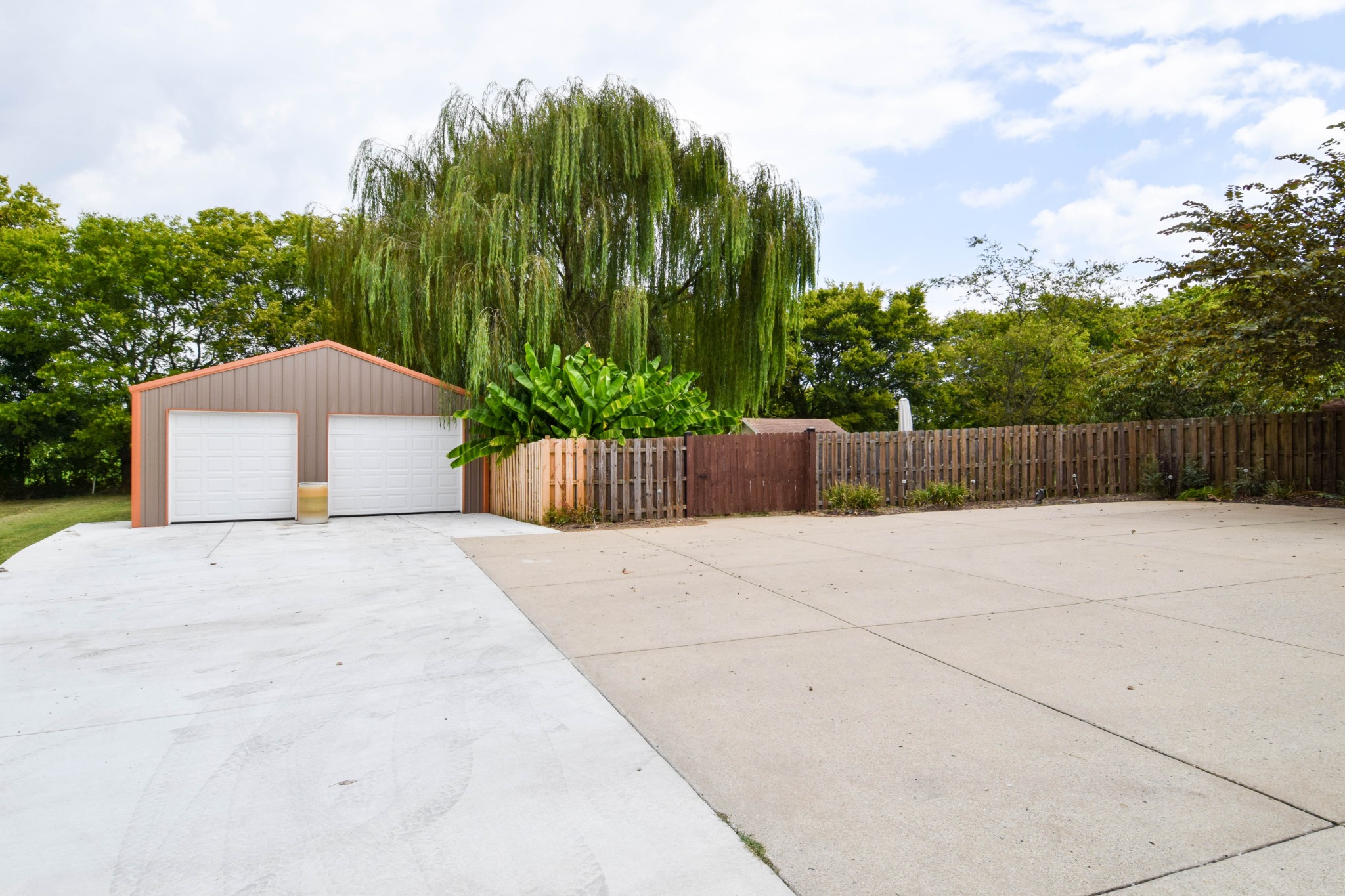 1003 Roland Court Cottontown TN 37048
